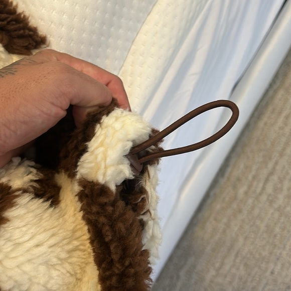 Zara checkerboard Sherpa jacket. - Picture 4 of 4